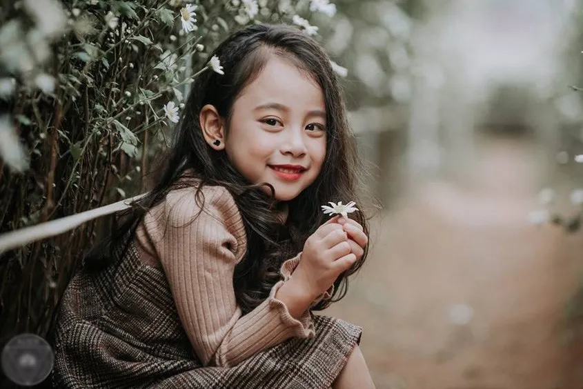 Chọn tên Hán Việt ý nghĩa cho bé gái là cách gửi gắm yêu thương của bố mẹ