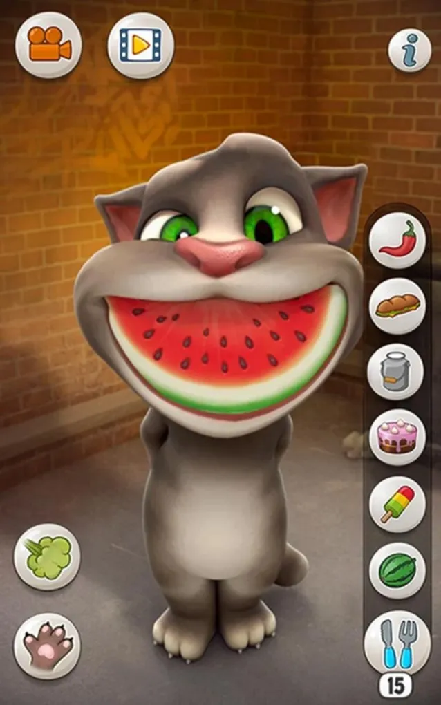 Chú mèo Tom trong game Talking Tom Cat với biểu cảm hài hước